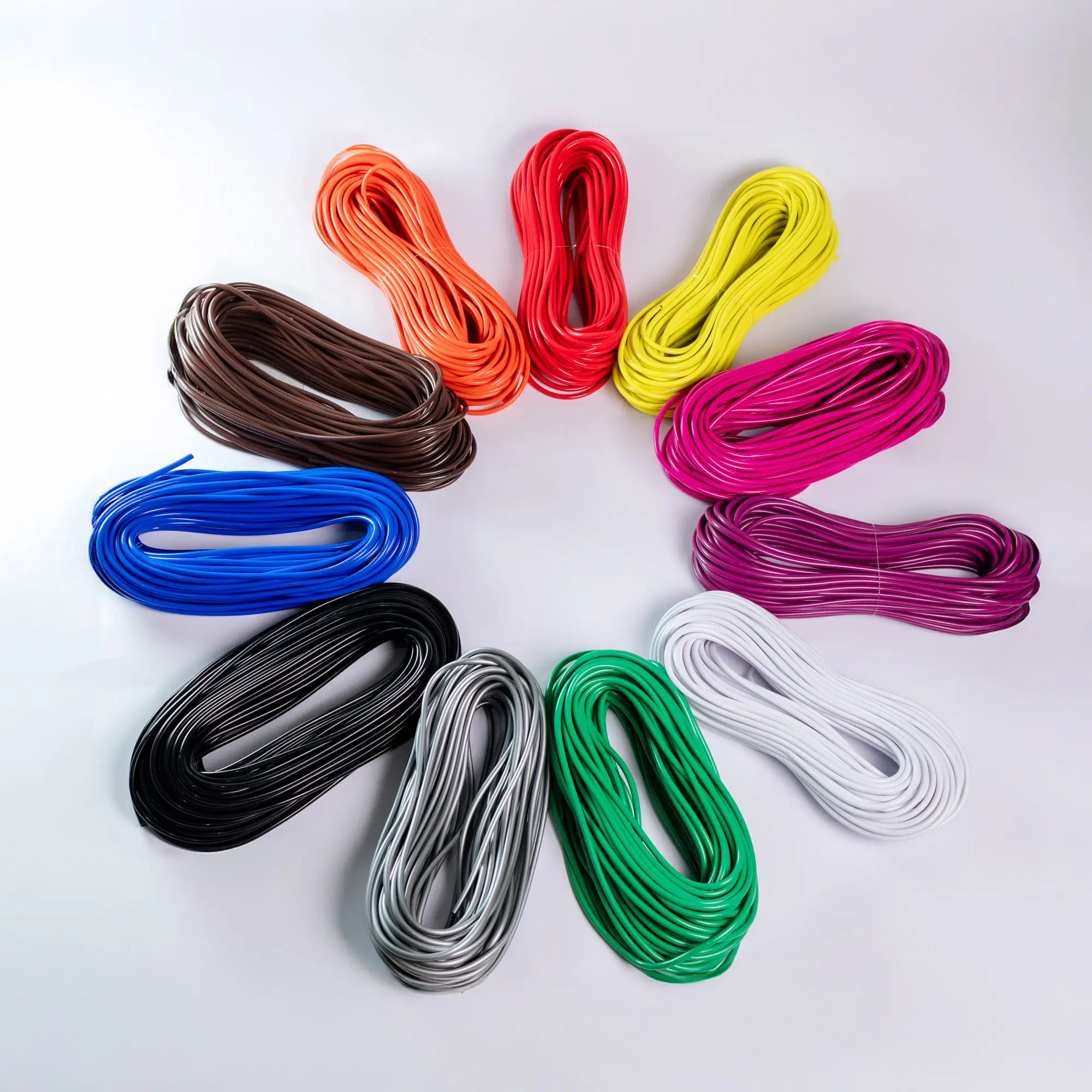 Foto em fundo branco mostrando a vista superior das cores disponíveis do Macarrão para Cadeira Duraforto MPV.